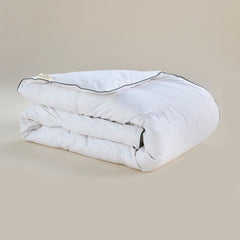 Couette Polyvalente Bonnuit 4 saisons en fibre Suprelle recyclée, vue 3/4, gonflant doux