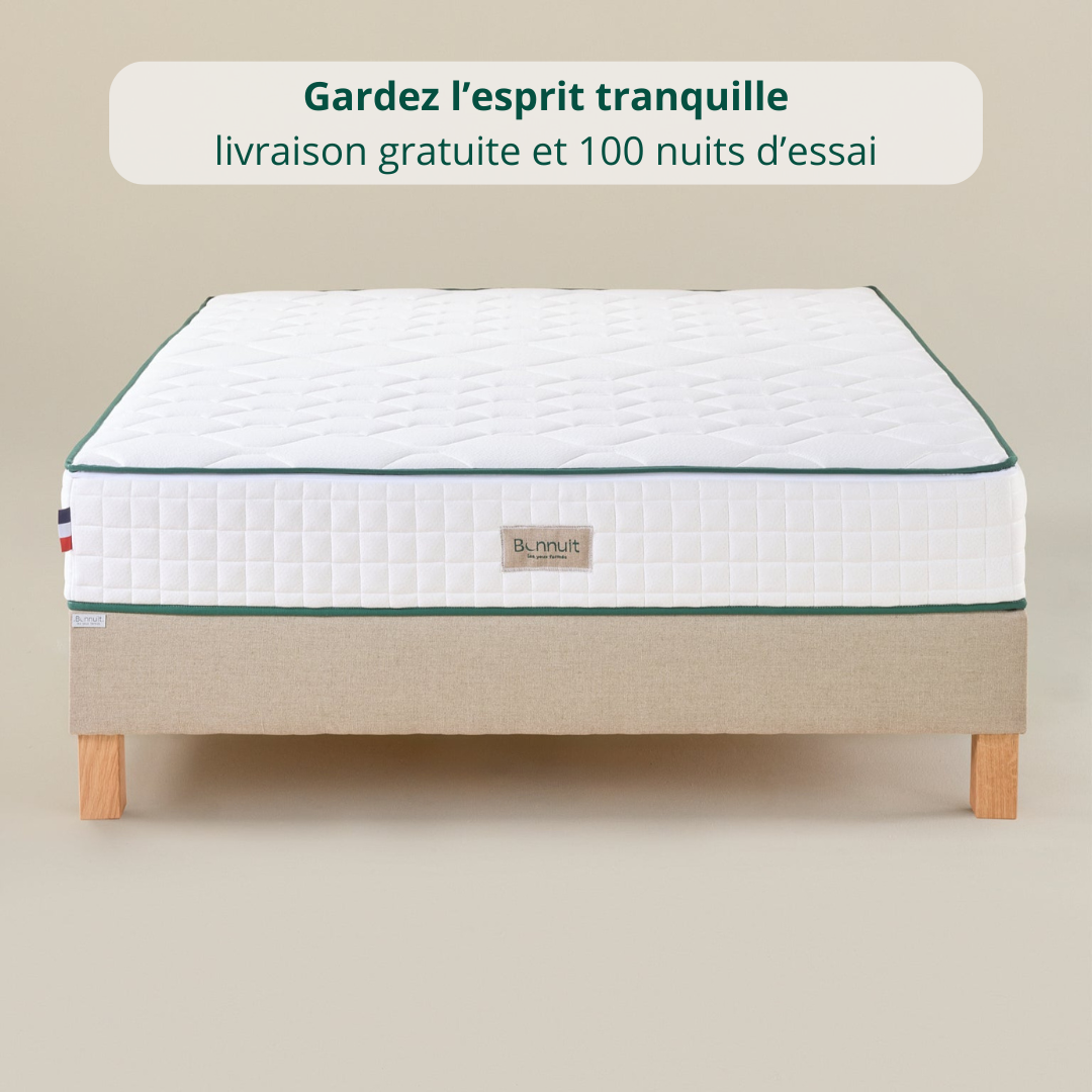 Matelas Original Bonnuit en ressorts ensachés et latex naturel, vue de face avec liseret vert, illustrant la livraison gratuite les 100 nuits d'essai